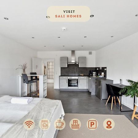 Sali Homes - Charming Studio Apartment In Heart Of Bayreuth With Balcony Exterior foto