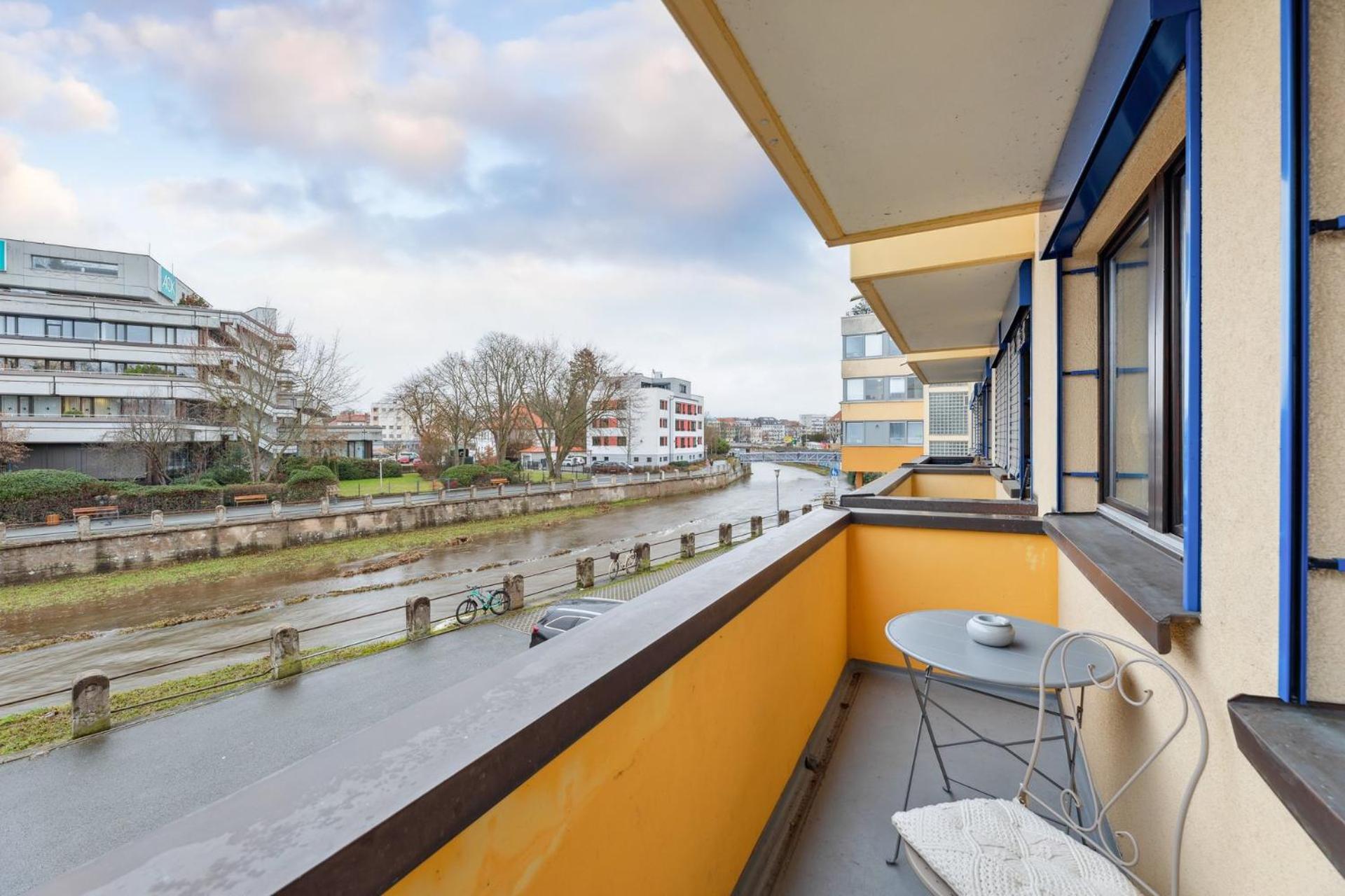 Sali Homes - Charming Studio Apartment In Heart Of Bayreuth With Balcony Exterior foto