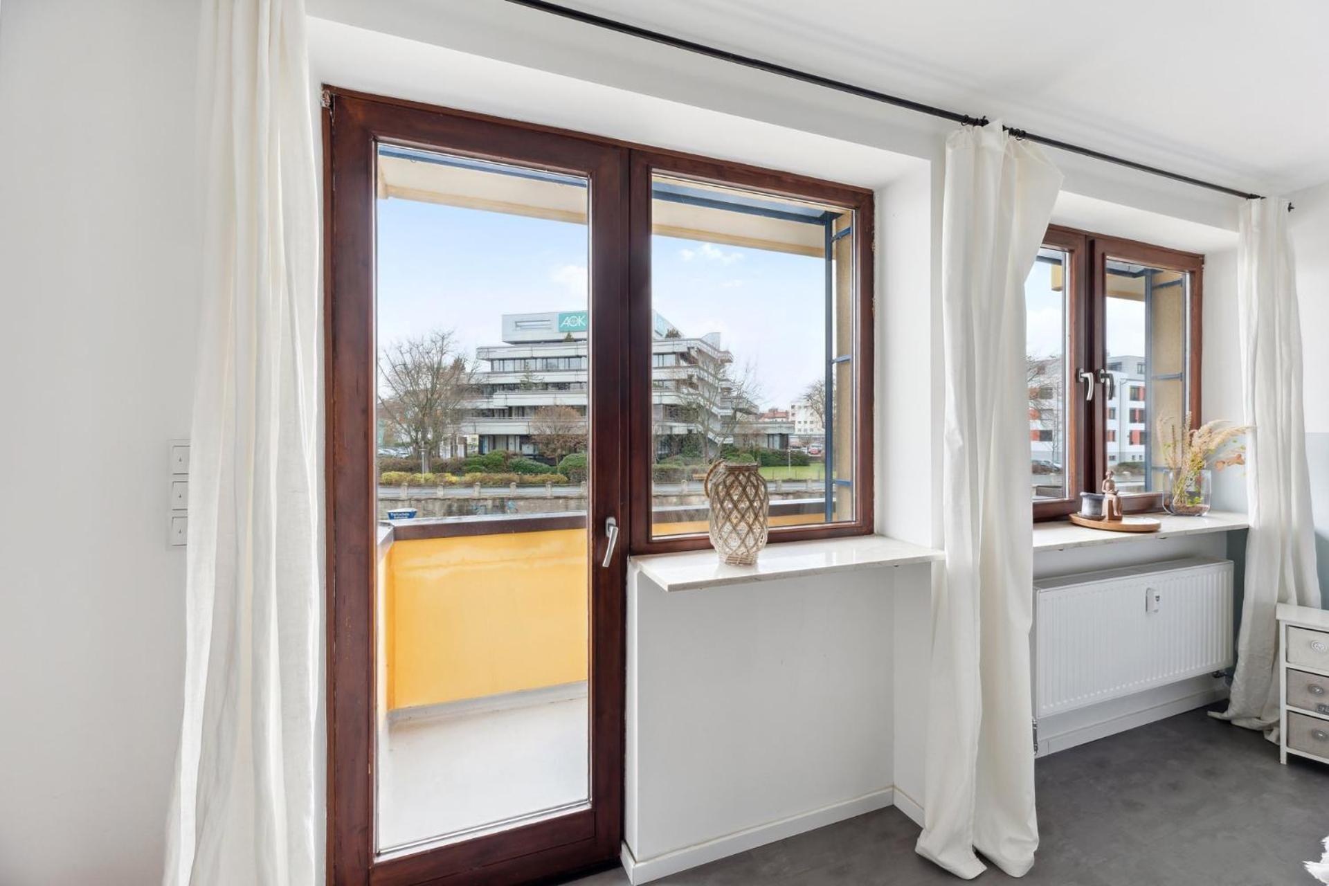 Sali Homes - Charming Studio Apartment In Heart Of Bayreuth With Balcony Exterior foto